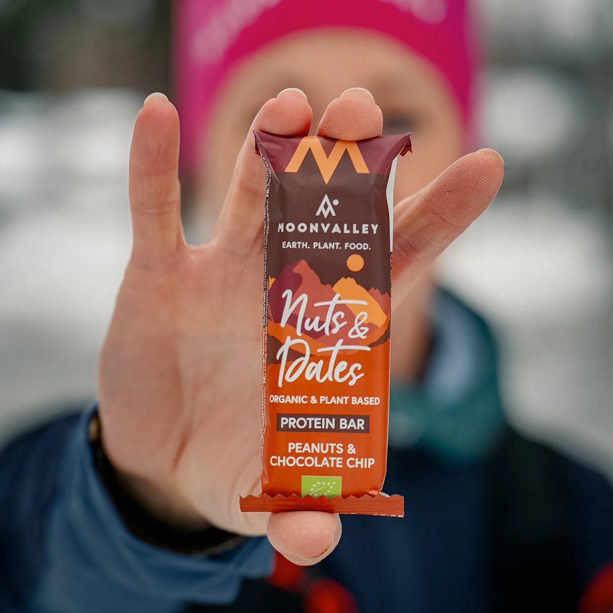 Moonvalley Protein Bar Peanuts & Chocolate Chip