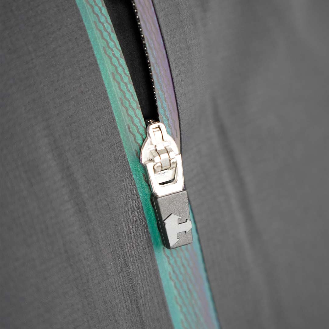 RAIDLIGHT ULTRALIGHT 3.0 MP+ mit reflektierendem Reißverschluss